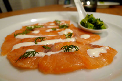 Carpaccio på laxfilé - Recept på Hssons Skafferi