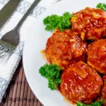 Köttbullar i tomatsås - Recept från Hsson Skafferi