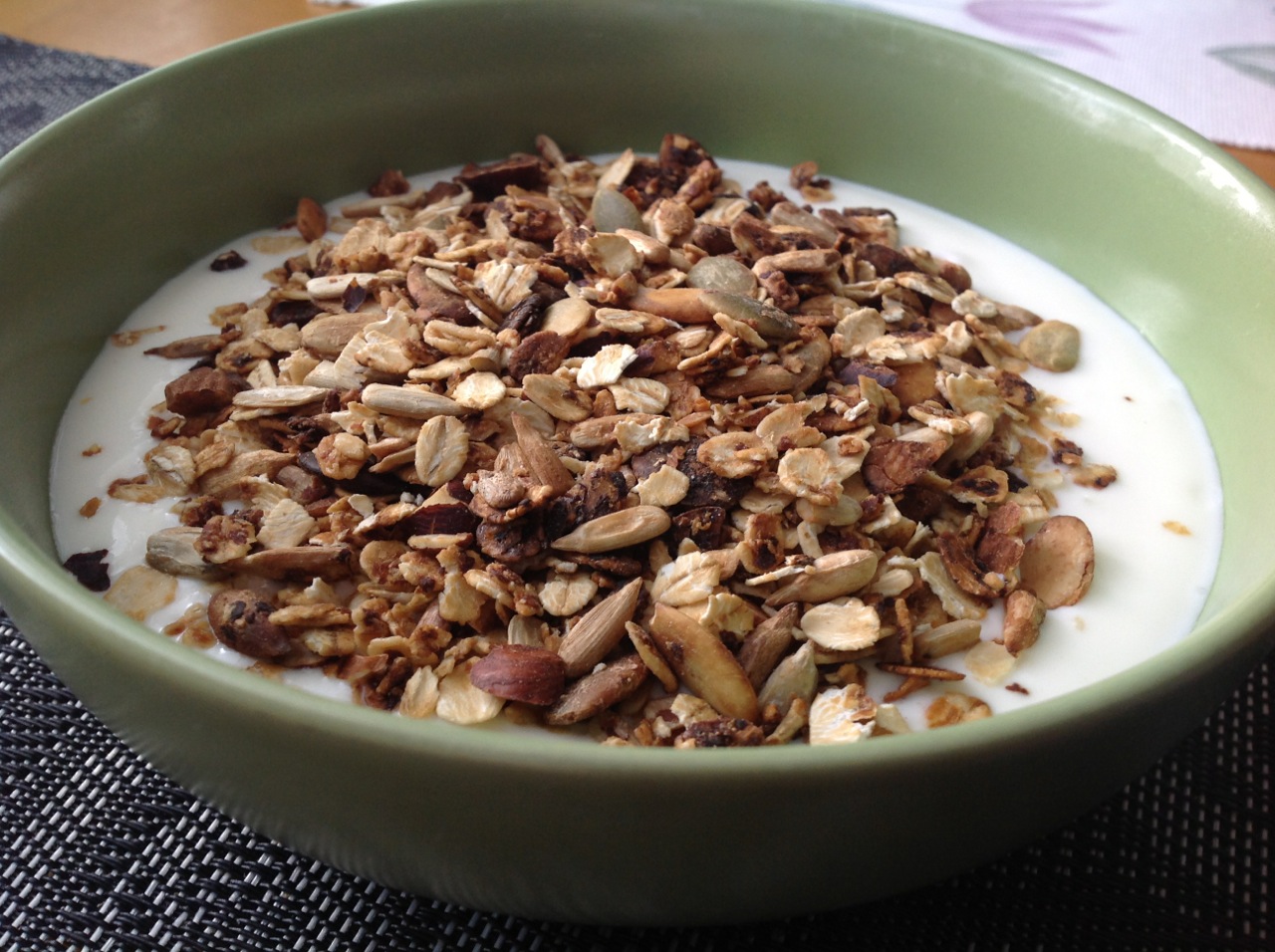 Recept på Ingelas müsli från Hssons Skafferi