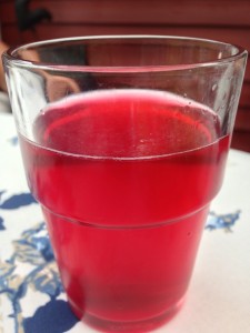 Svartvinbärsjuice - Recept på Hssons Skafferi