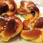 Kanelbullar - Recept från Hssons Skafferi